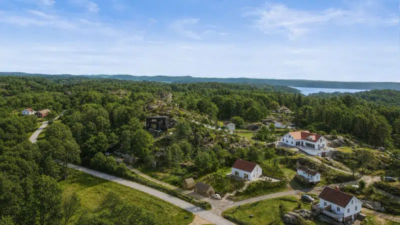 Land / plot, 1088 m² in Orust