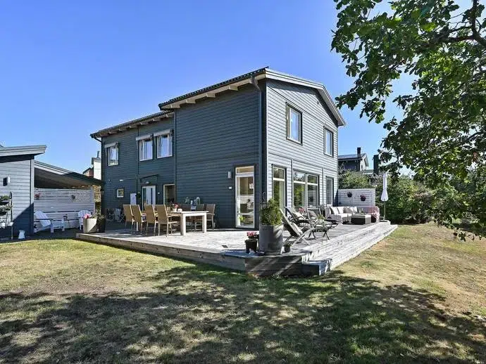 House, 6 rooms, 183 m²
