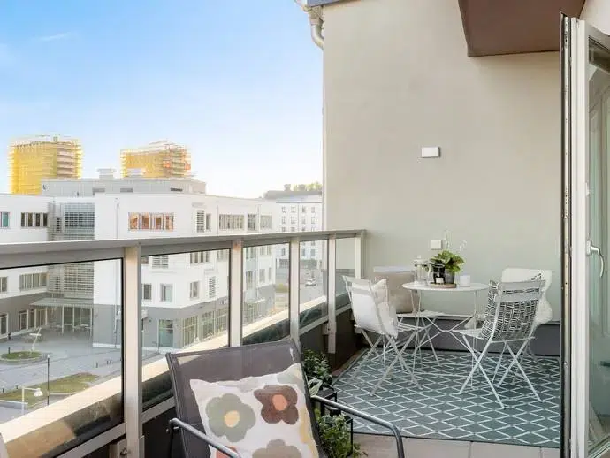 Apartment, 4 rooms, 102 m²