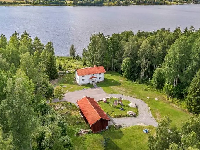 Bild 1 av 21 på Solmyra 78