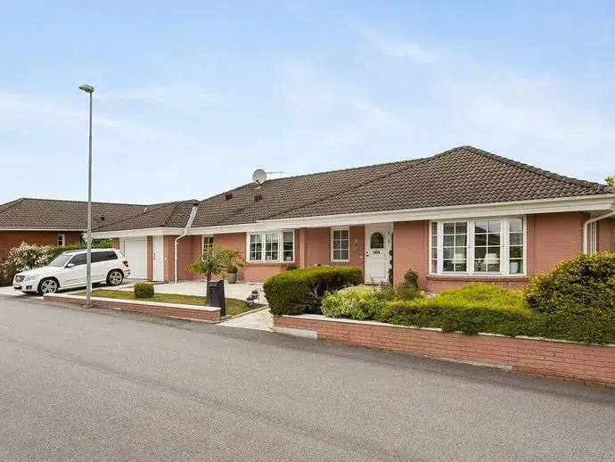 House, 5 rooms, 165 m²