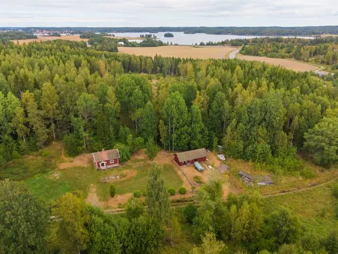 Bild 1 av 21 på Rude Falltorpet 109