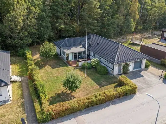 Villa, 5 rum, 151 m²