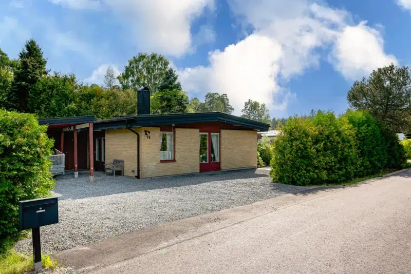 House, 5 rooms, 103 m² in Nävekvarn
