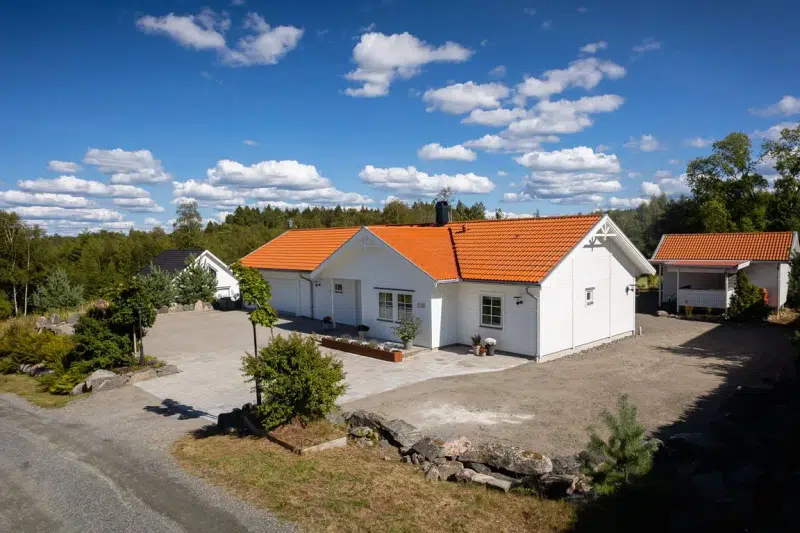 House, 4 rooms, 123 m² in Kareby