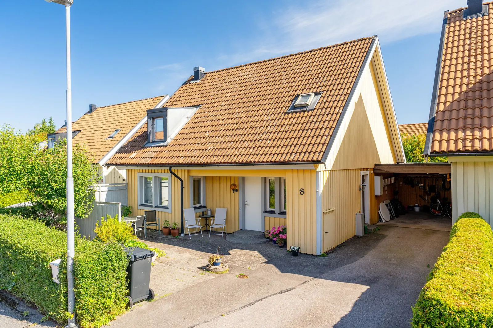 Bild 1 av 21 på Stallgatan 8