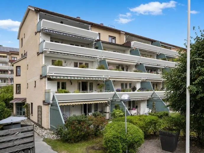 Image 1 of 21 of Kabeluddsvägen 14