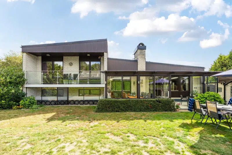 Villa, 5 rum, 130 m² i Parken