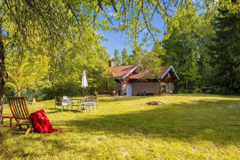 House, 5 rooms, 100 m² in Hallekis