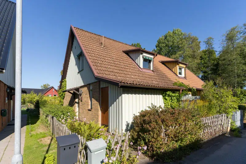 House, 5 rooms, 89 m² in Mullsjö