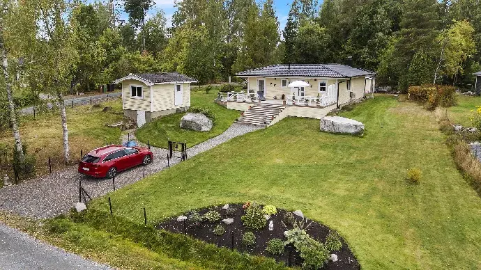 Bild 1 av 37 på Gärdsgårdsstigen
