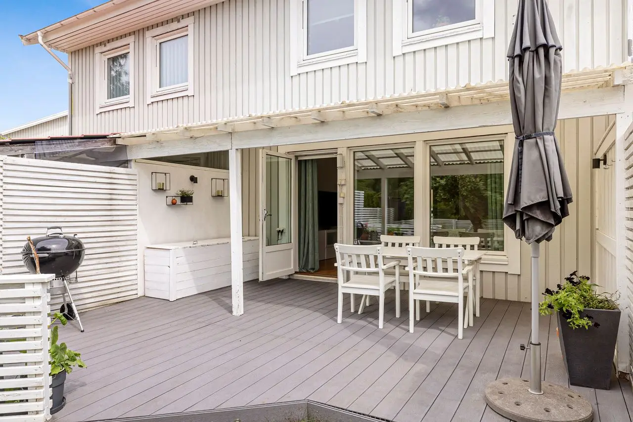 Bild 1 av 1 på Mosshagestigen 184