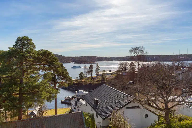 House, 10 rooms, 325 m² in Lidingö
