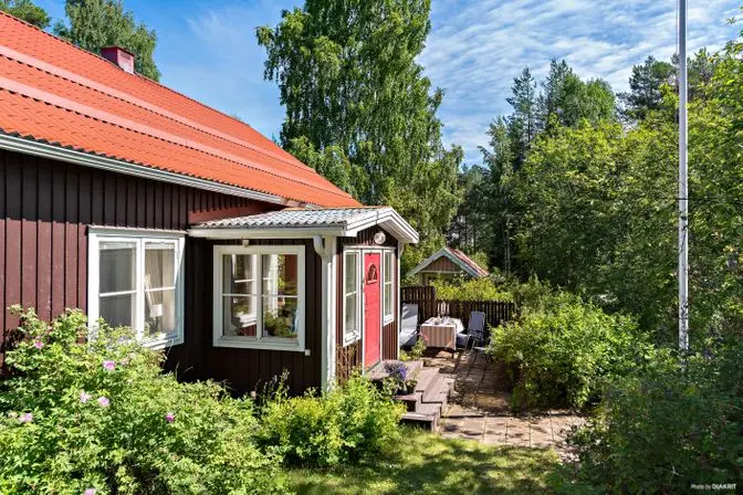 Bild 1 av 31 på Ugglegränd 4