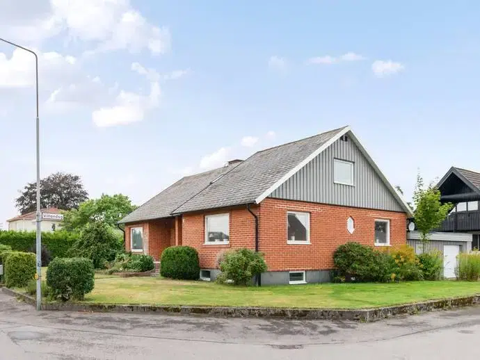 Villa, 6 rum, 179 m²