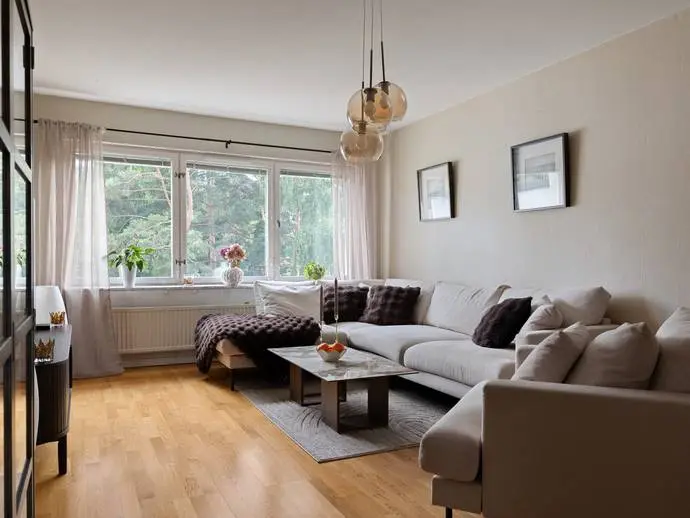 Bild 1 av 21 på Ringvägen 62