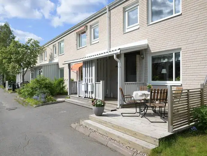 Apartment, 4 rooms, 97 m²
