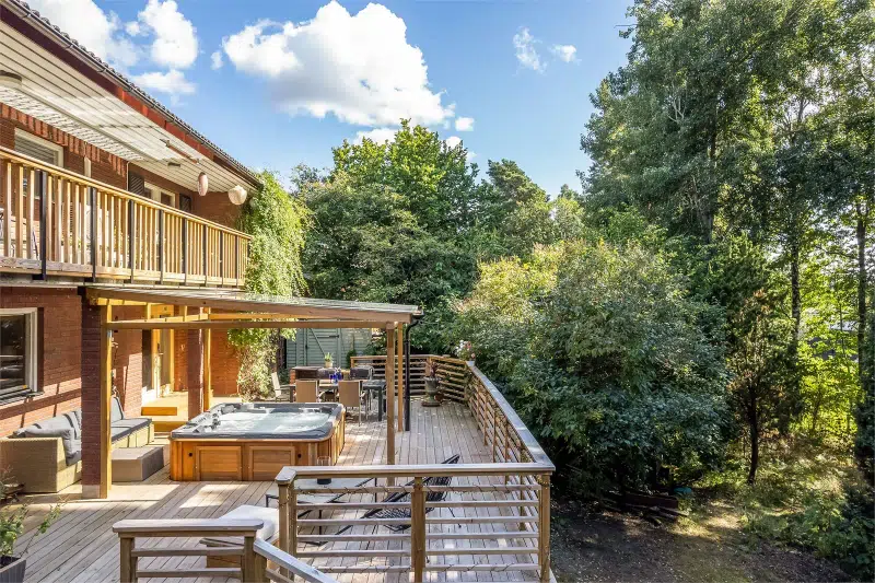 Villa, 9 rum, 203 m²