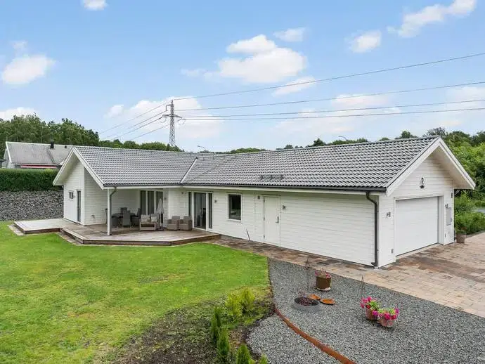 Villa, 5 rum, 152 m²