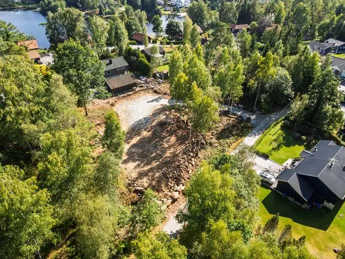 Bild 1 av 21 på Brobackevägen 5