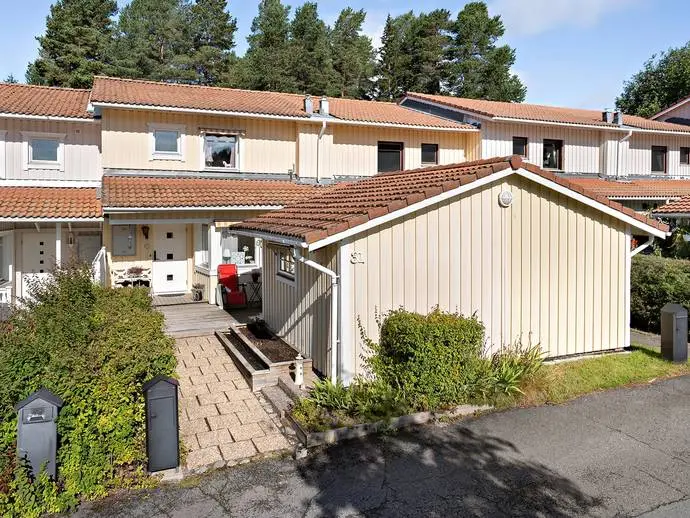 Bild 1 av 21 på Gräftågränd 31