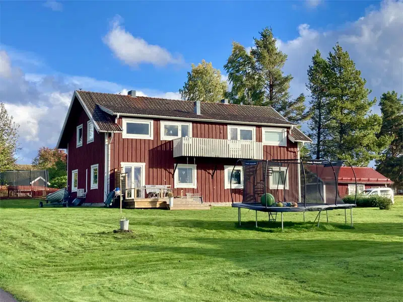 Farm, 237 m²