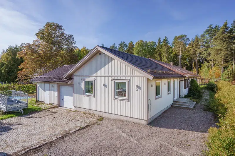 Villa, 8 rum, 168 m²