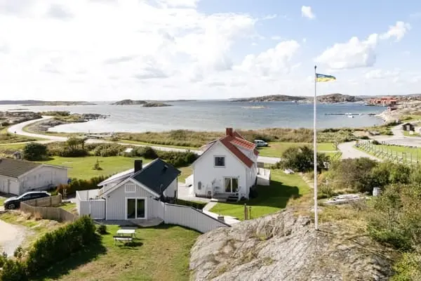 Villa, Sollid, Hälleviksstrand. Bild 1 av 1