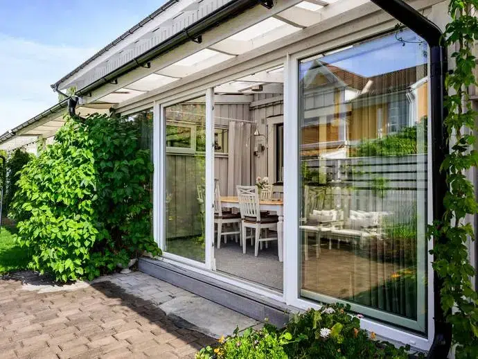 Par-/radhus, 3 rum, 104 m²