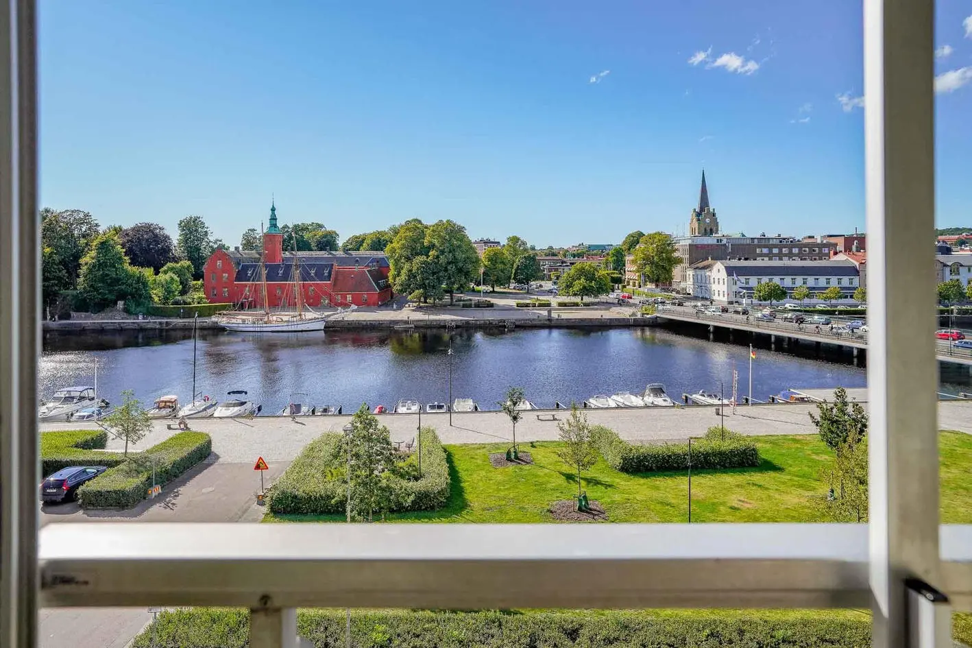 Bild 1 av 2 på Syskonhamnsgatan 1