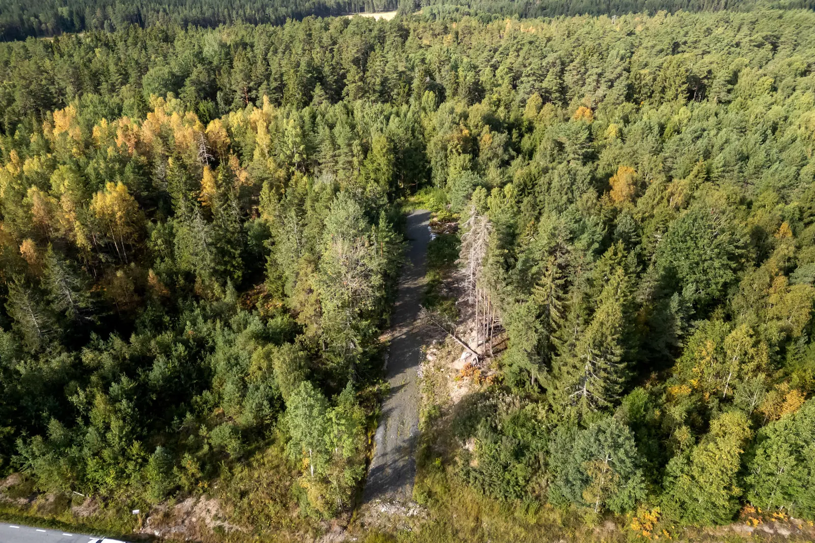 Image 1 of 19 of Mälhamra