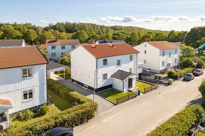 House, 10 rooms, 220 m² in Enköping