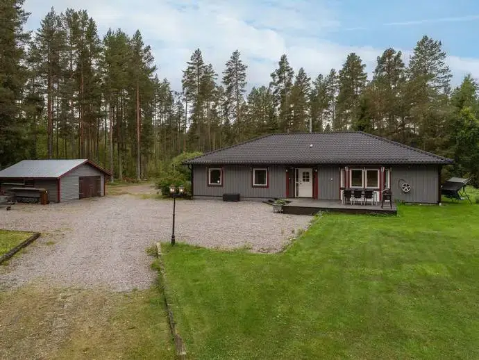 Villa, 5 rum, 161 m²