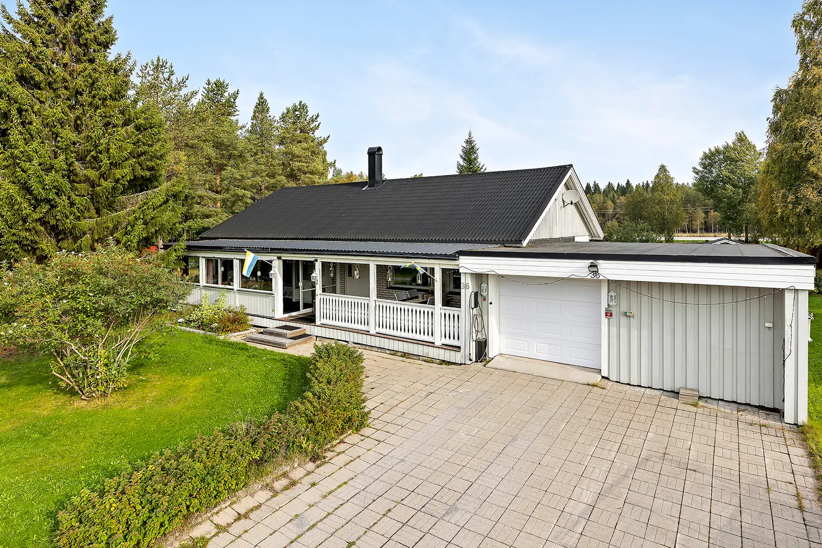Image 1 of 6 of Rödklöverstigen 36