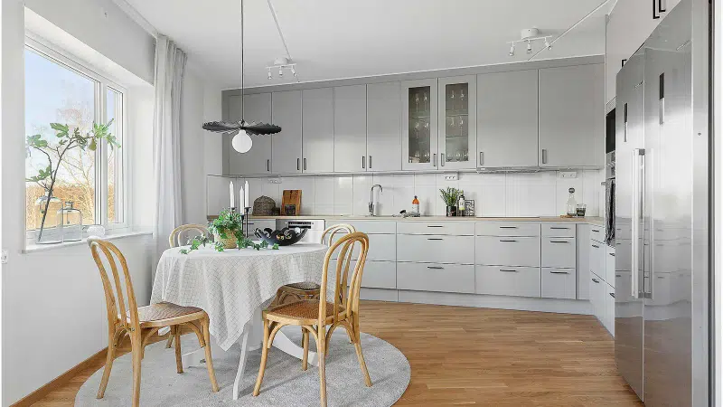 Apartment, 5 rooms, 117 m² in Vänersborg