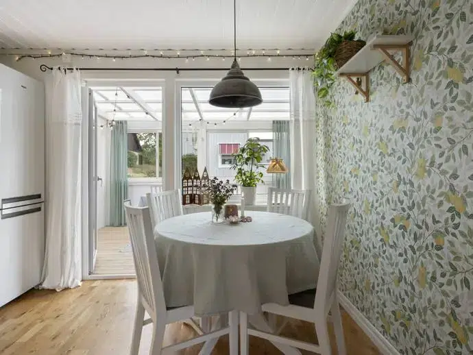 Par-/radhus, 4 rum, 82 m²