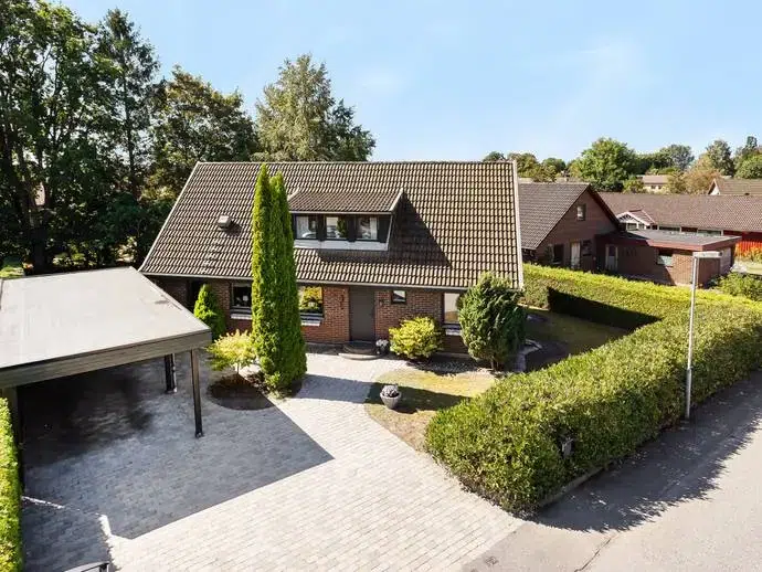 House, 5 rooms, 156 m²