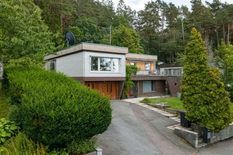 Villa, 7 rum, 187 m²