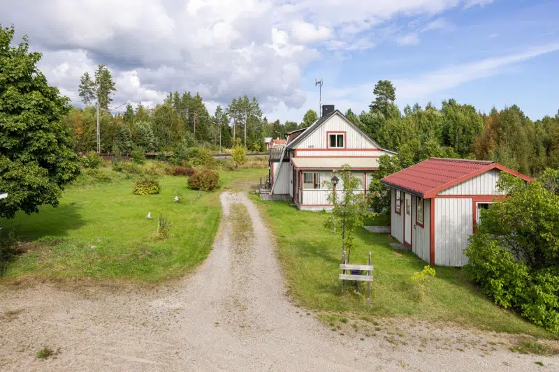 House, 3 rooms, 117 m²