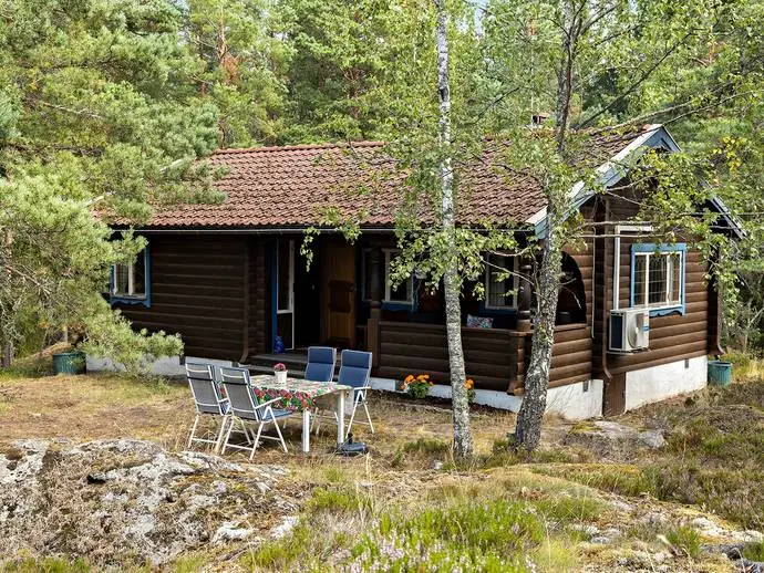 Image 1 of 21 of Högholmsvägen 6
