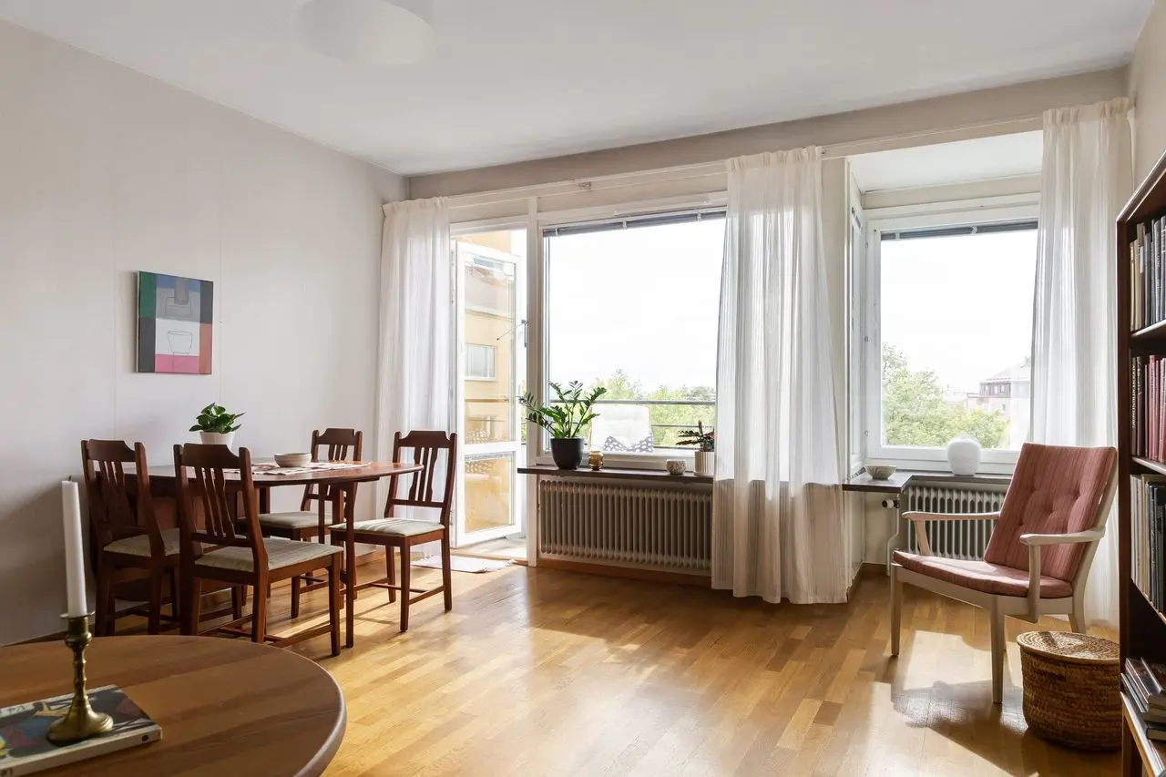 Bild 1 av 21 på Framnäsbacken 16