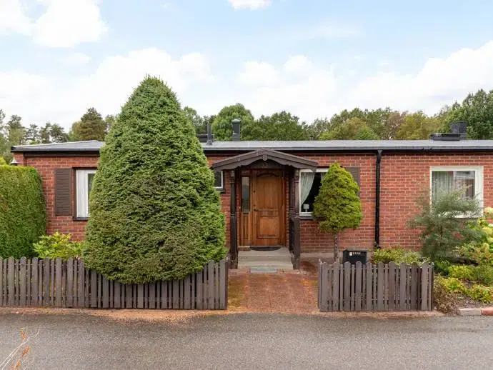 Semi-detached/terraced, 4 rooms, 95 m²