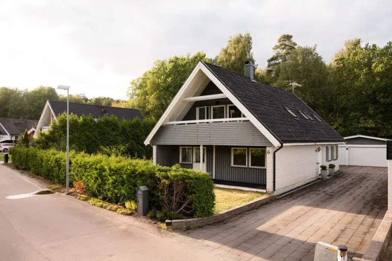 Villa, 7 rum, 182 m²