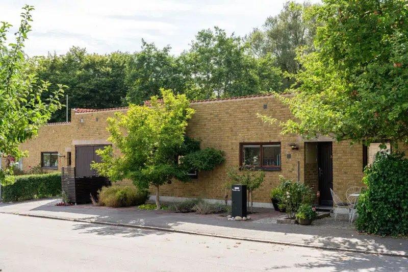 Par-/radhus, 7 rum, 195 m²