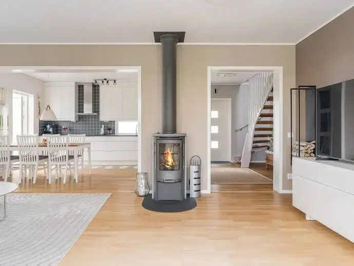 House, 6 rooms, 153 m²