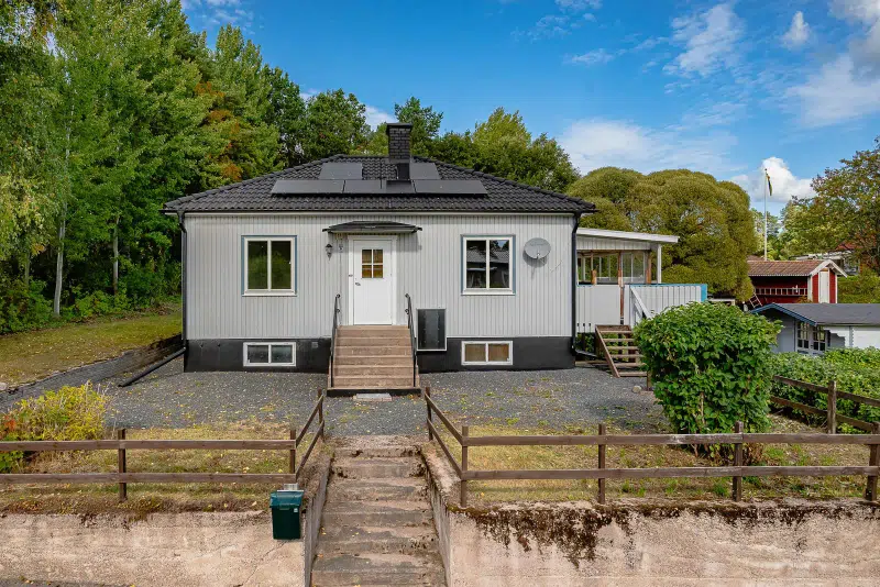 House, 4 rooms, 63 m² in Halleforsnas