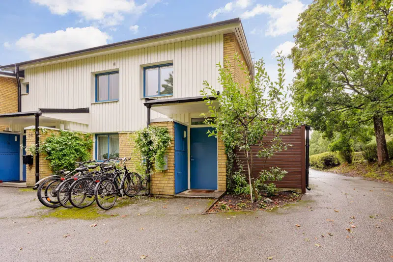Lägenhet, 1 rum, 43 m² i Sollentuna