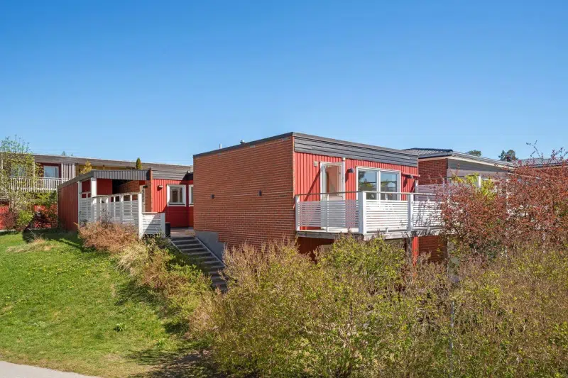 Par-/radhus, 6 rum, 143 m² i Björkhaga