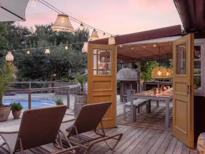 Villa, 8 rum, 212 m²
