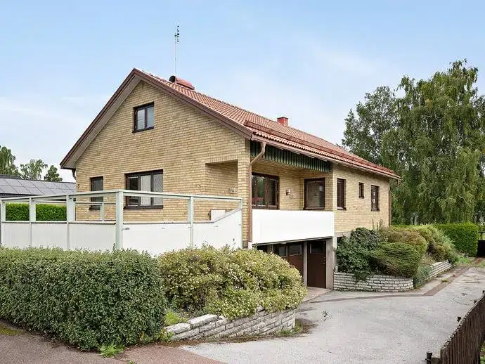 House, 7 rooms, 105 m²